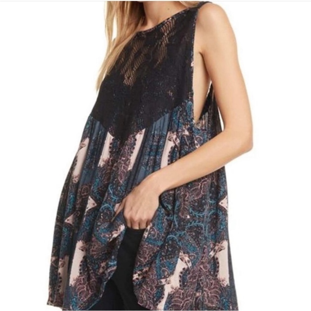 Free People Intimately Count Me‎ In Trapeze Sleeveless Tunic Top in Black Combo